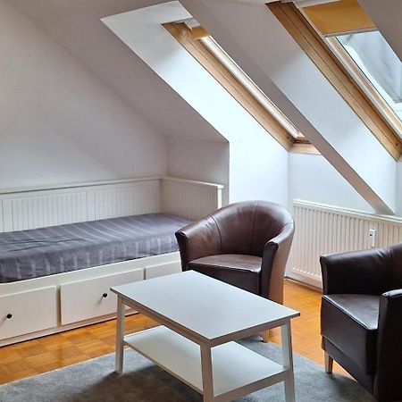 Flataid Apartment Obere Bahnstrasse - Grazer Messe Eksteriør billede